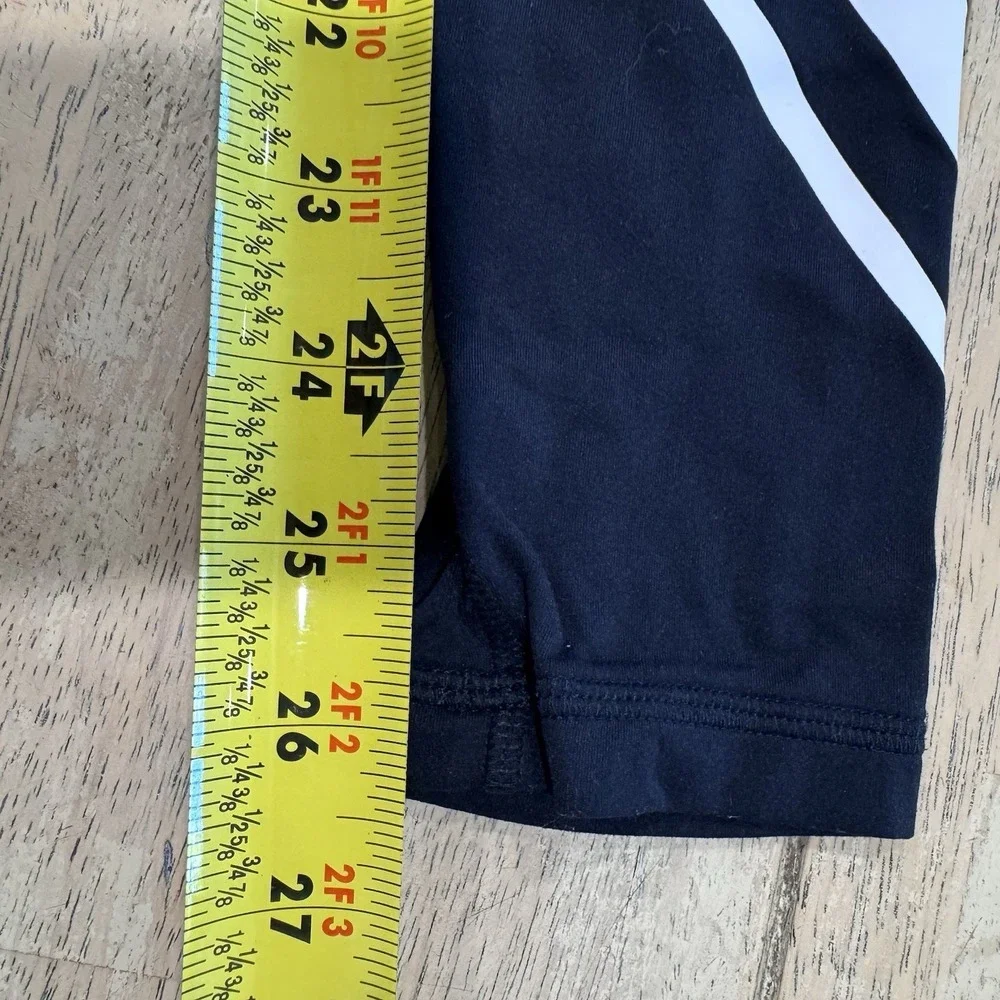 Tory Burch Sport Weightless Chevron Leggings Black‎ Womens Size M Key Pocket
